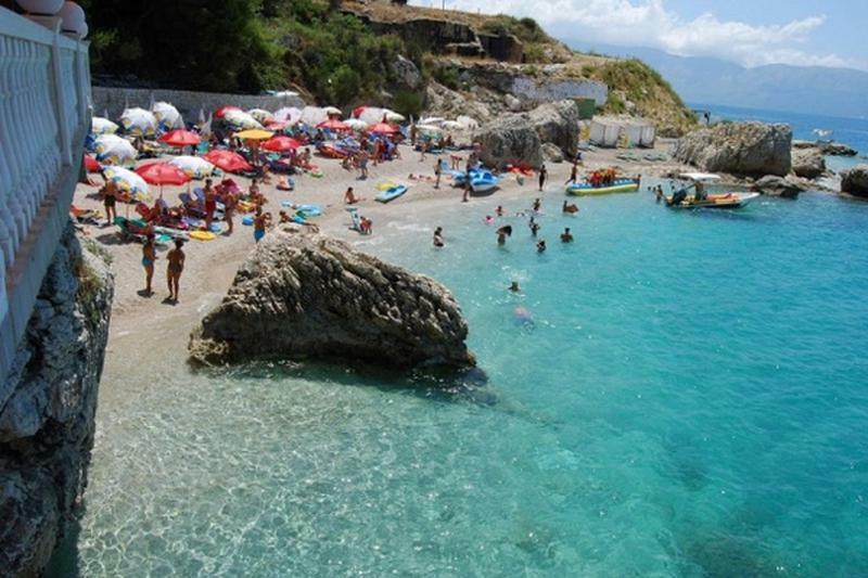 Lovely Place. Close To Beach & Boulevard Vlore Bagian luar foto