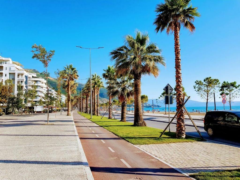 Lovely Place. Close To Beach & Boulevard Vlore Bagian luar foto
